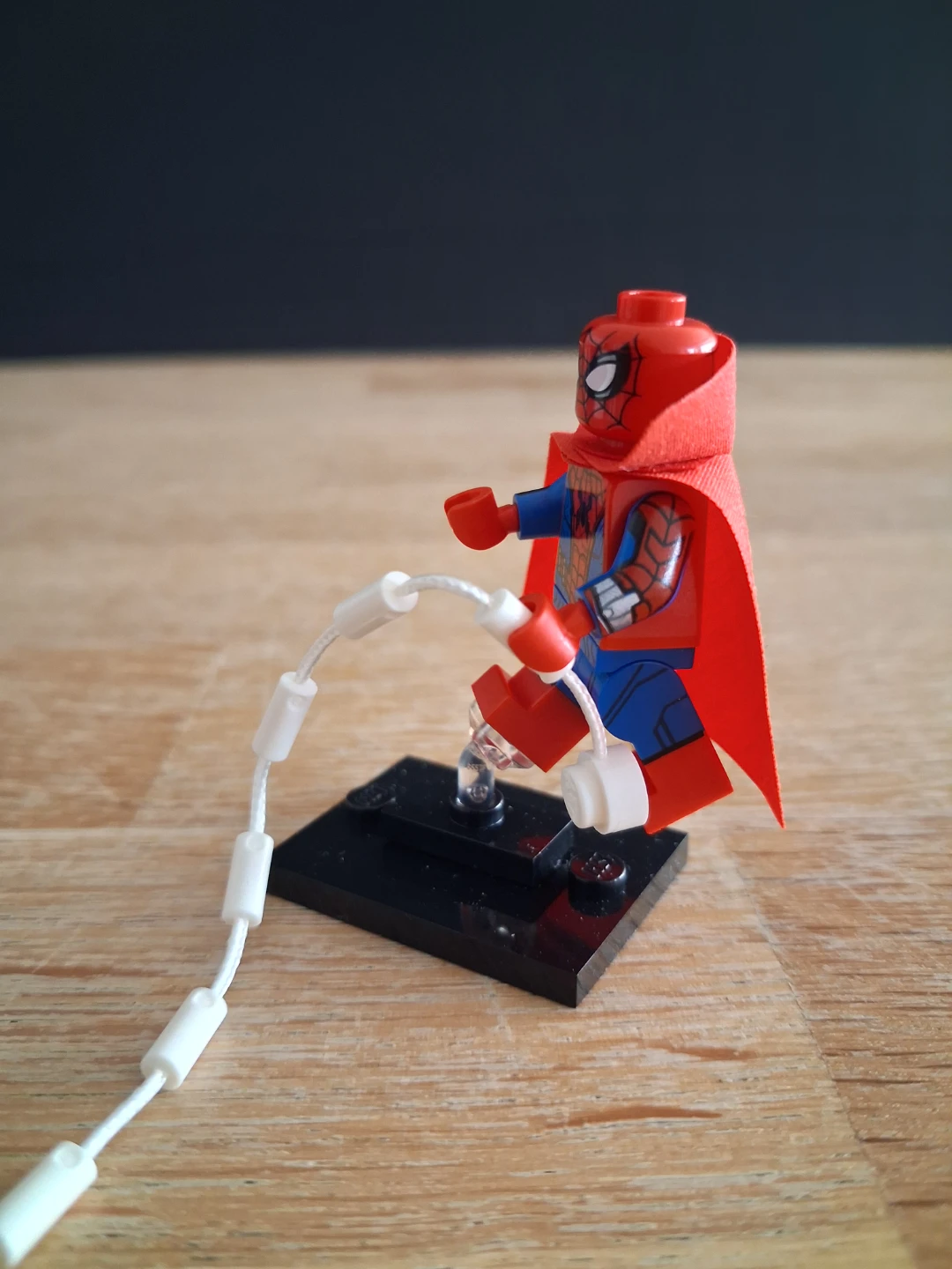 LEGO Marvel Studios CMF Series 1 - Zombie Hunter Spiderman - photo 3