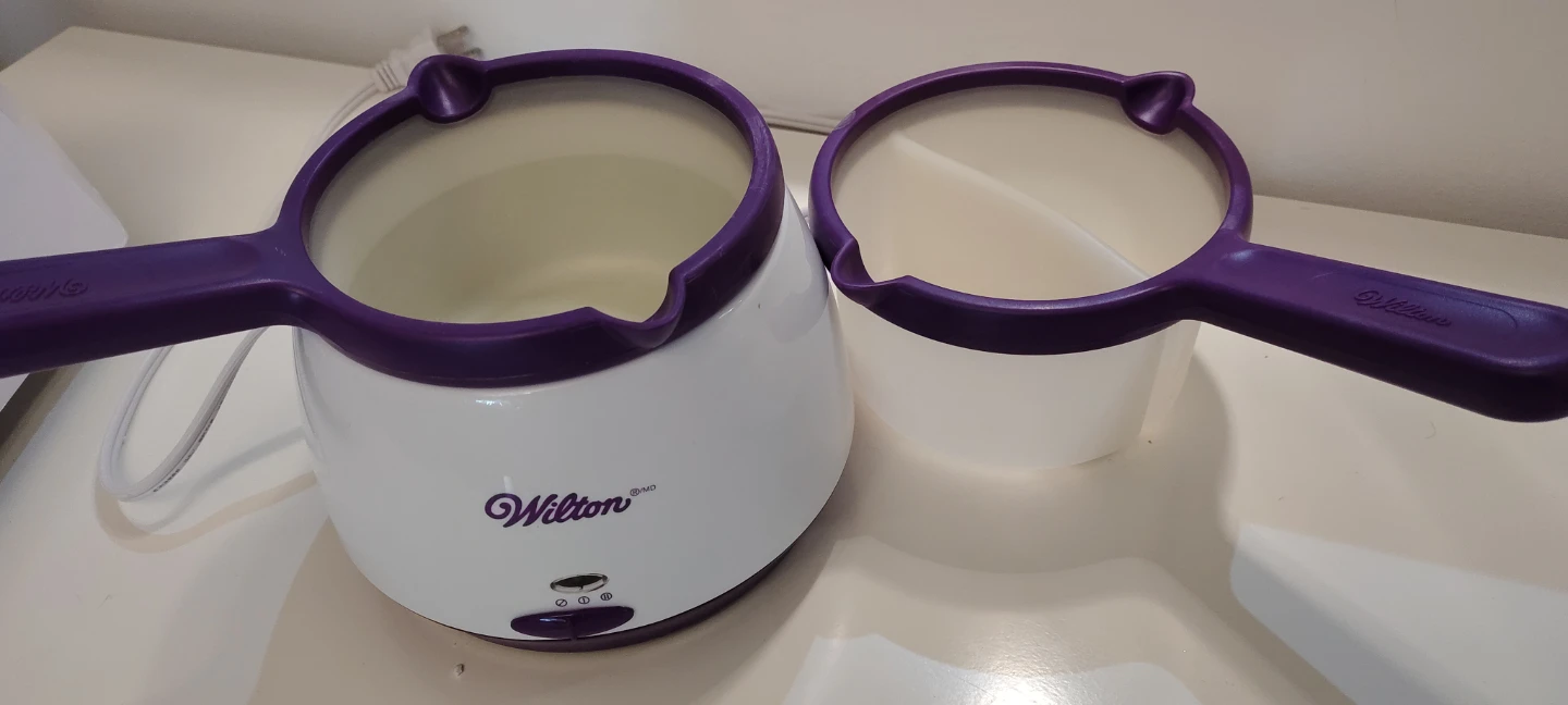 Wilton Chocolate Melting Pot
