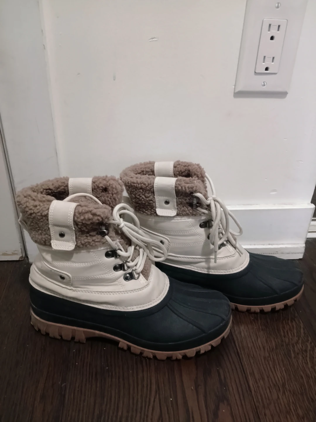 3M Thinsulate Winter Duck Boots Size 9
