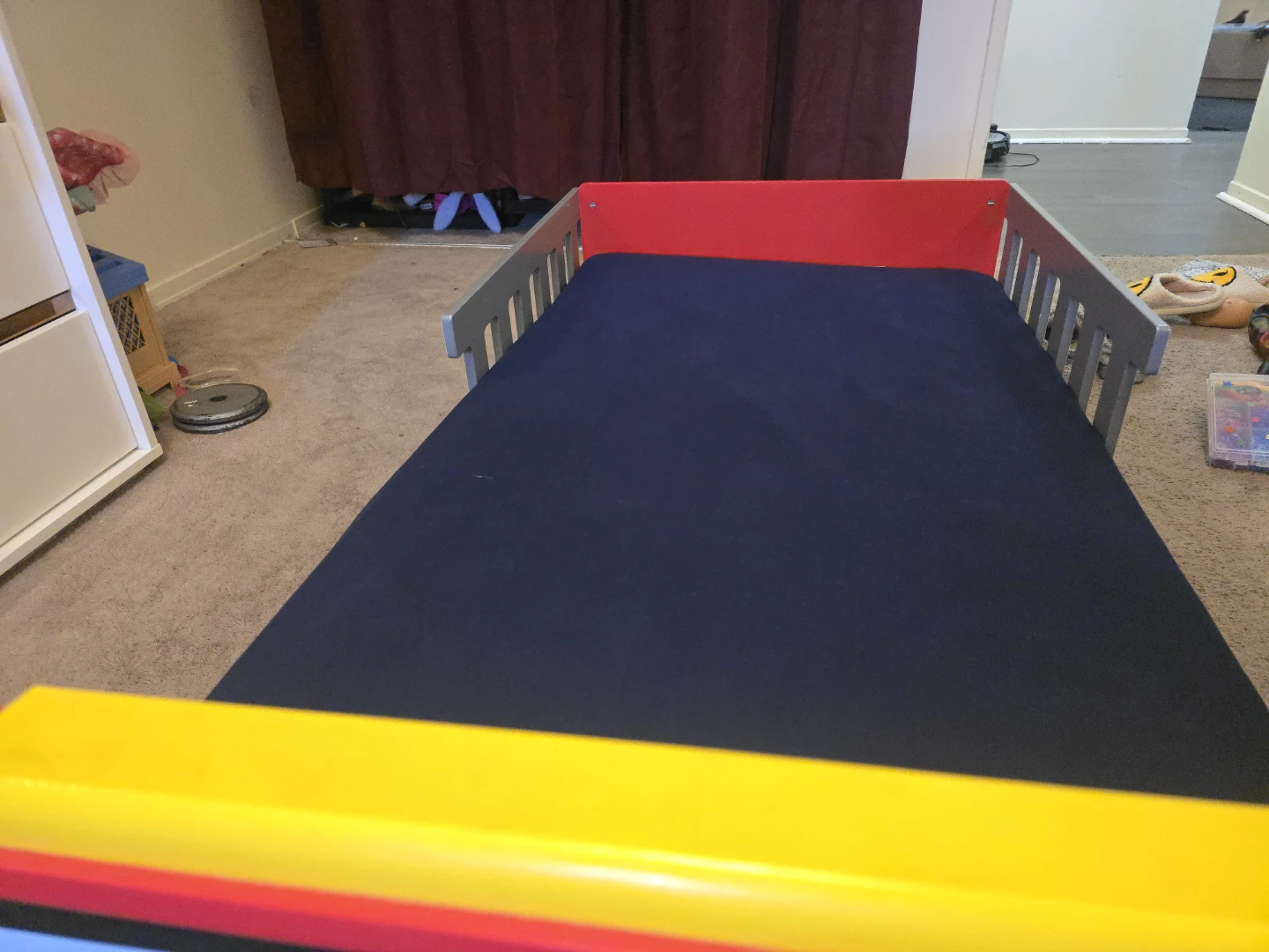 KidKraft Fire Truck Toddler Bed - photo 3