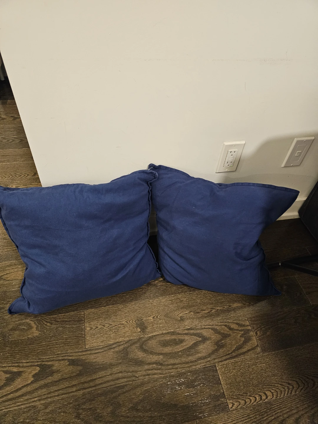 Two Navy Blue Throw Pillows washable covers - photo 3