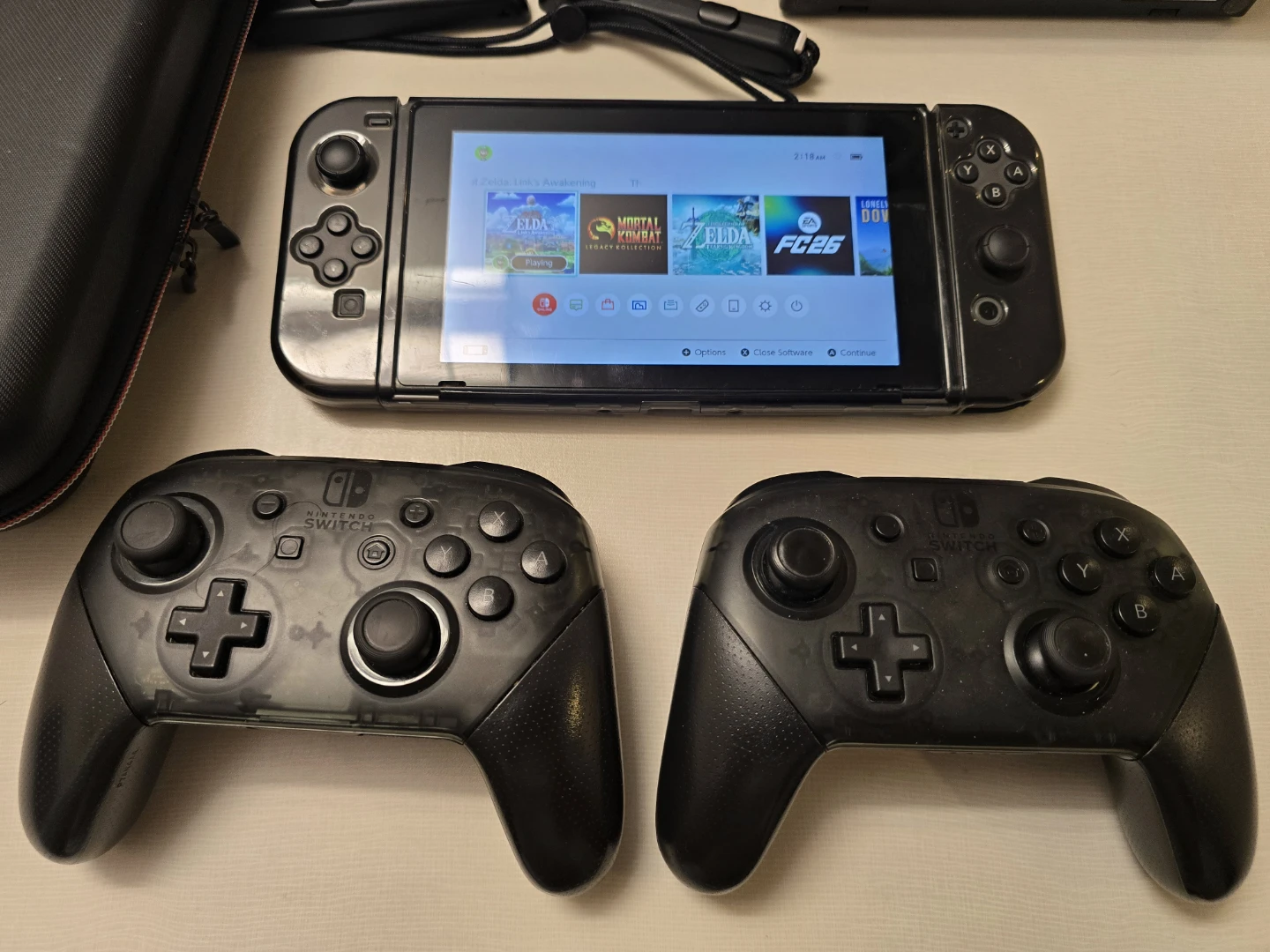 NINTENDO SWITCH + 24 GAMES + 2 PRO CONTROLLERS + 512GB!