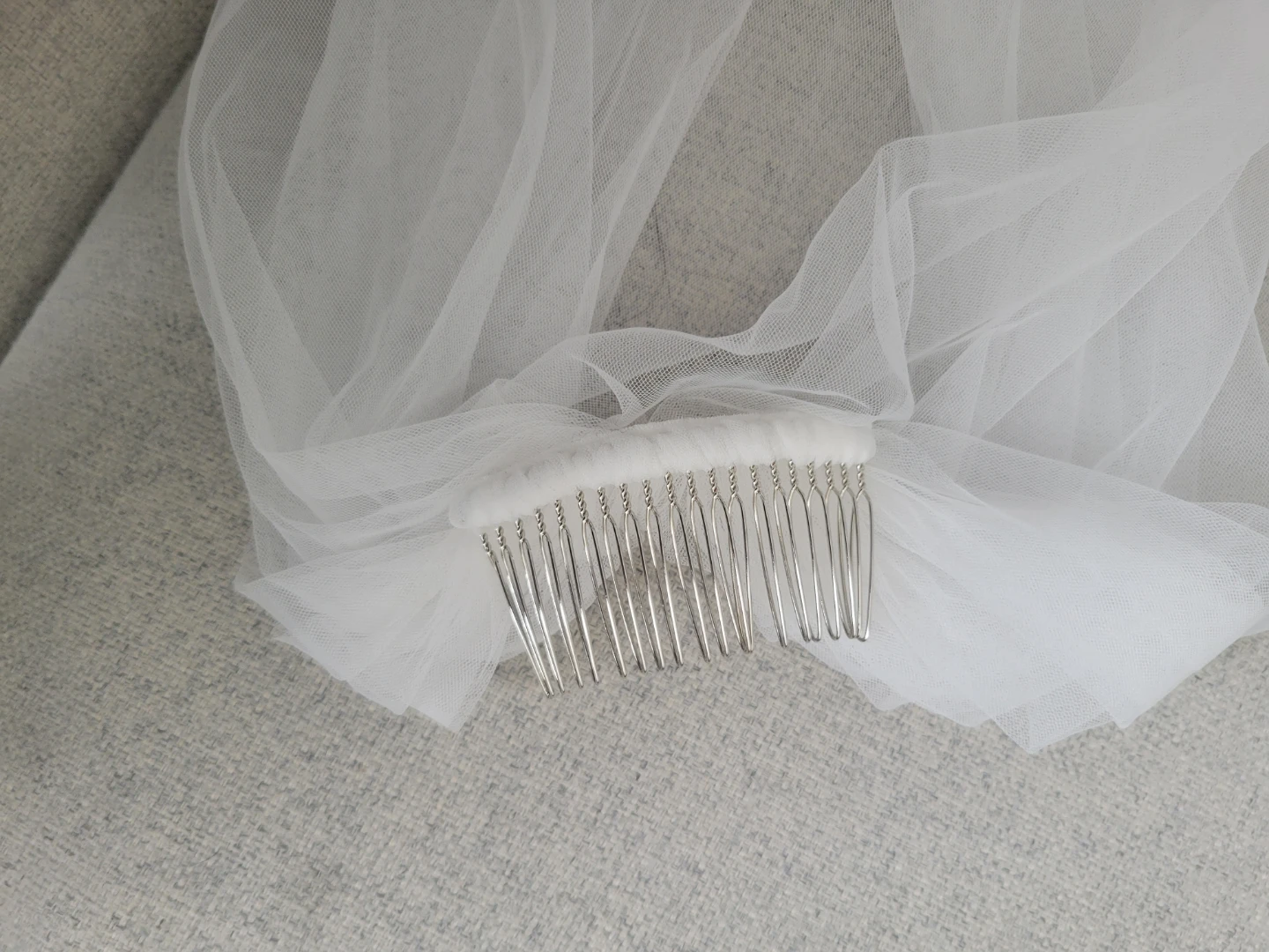 White wedding veil - photo 2