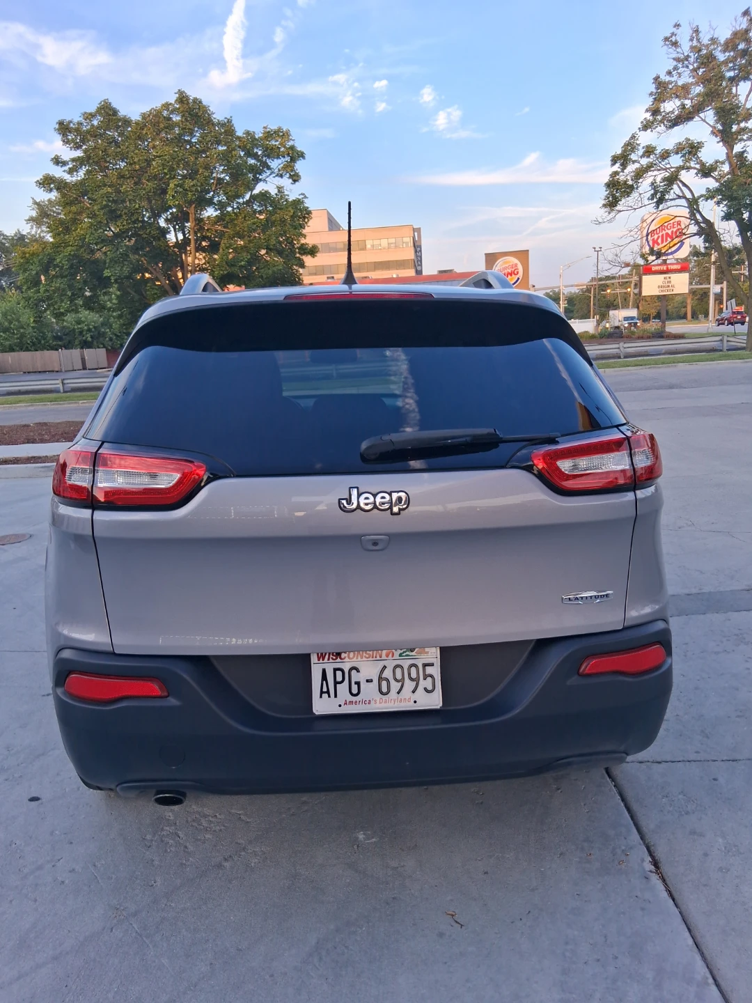 Jeep Cherokee Latitude 2.4L Multiair - photo 5