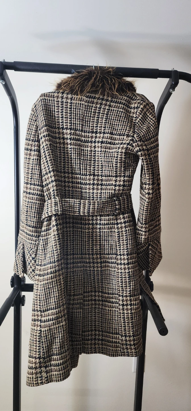 Plaid Coat with Faux Fur Collar - photo 2