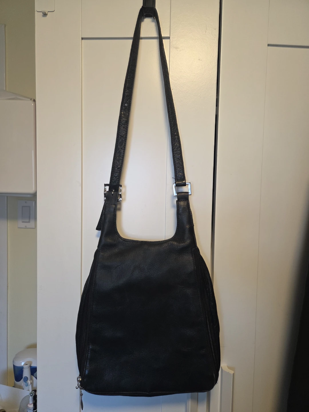 Vintage QUEROS Genuine Leather Convertible Backpack Sling Bag - photo 3