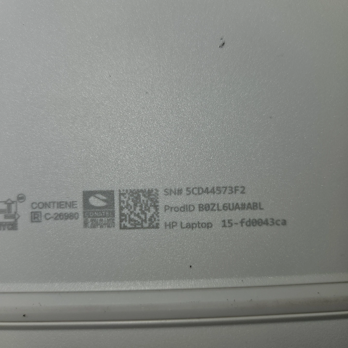 HP Laptop 15-fd0043ca as is FOR PARTS - photo 4