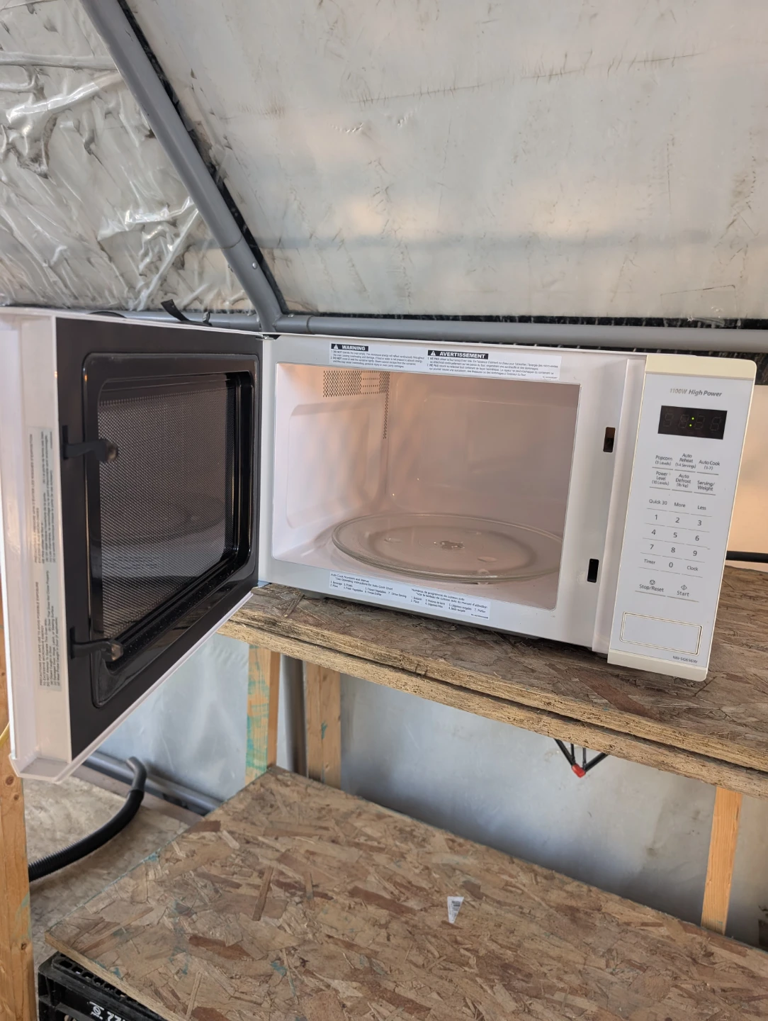 Panasonic Microwave - photo 2