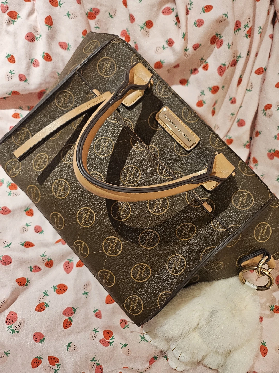Adrienne Vittadini Handbag keychain included