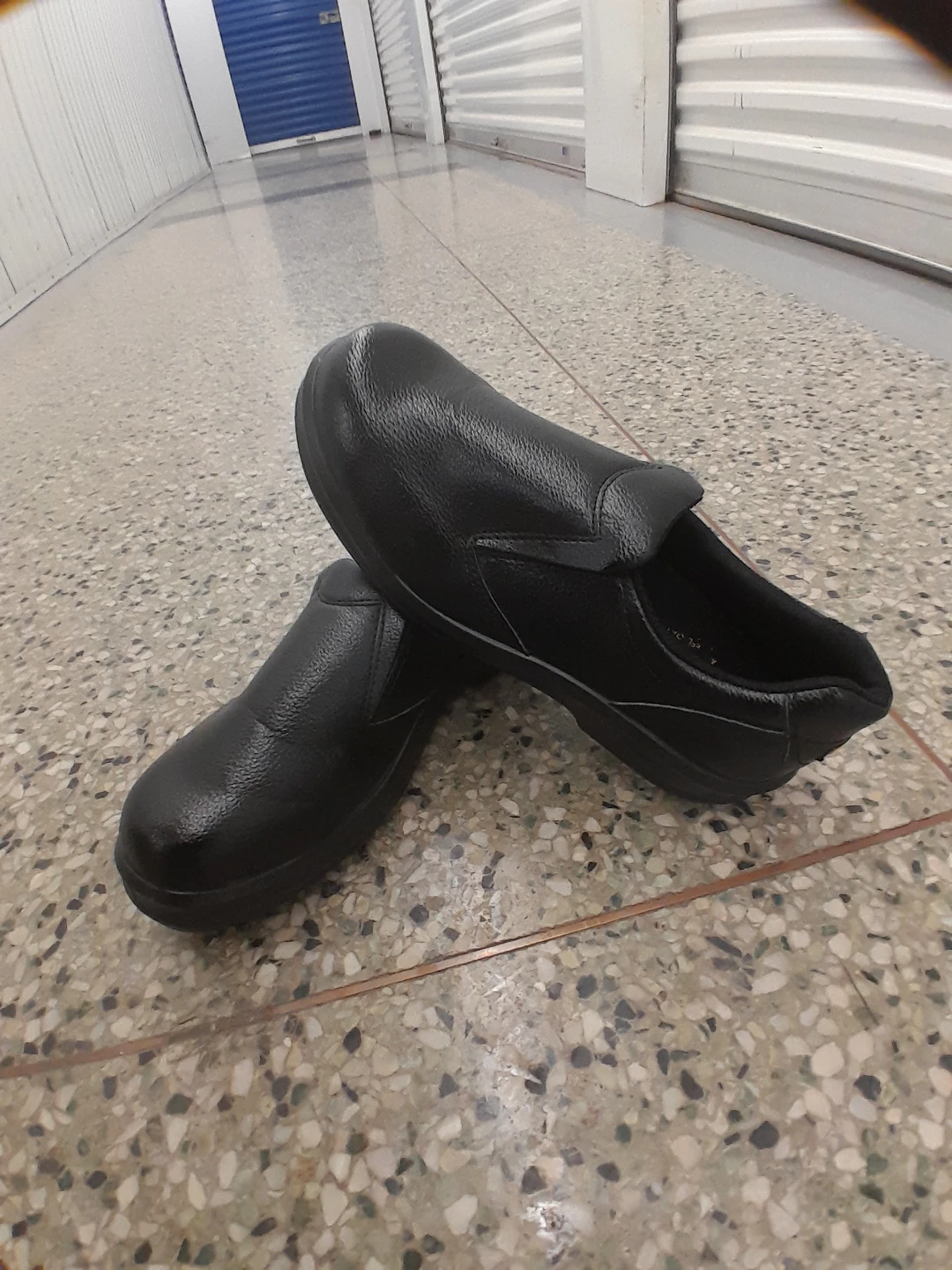 KPR Safety Slip-On Shoes Men's Size 8