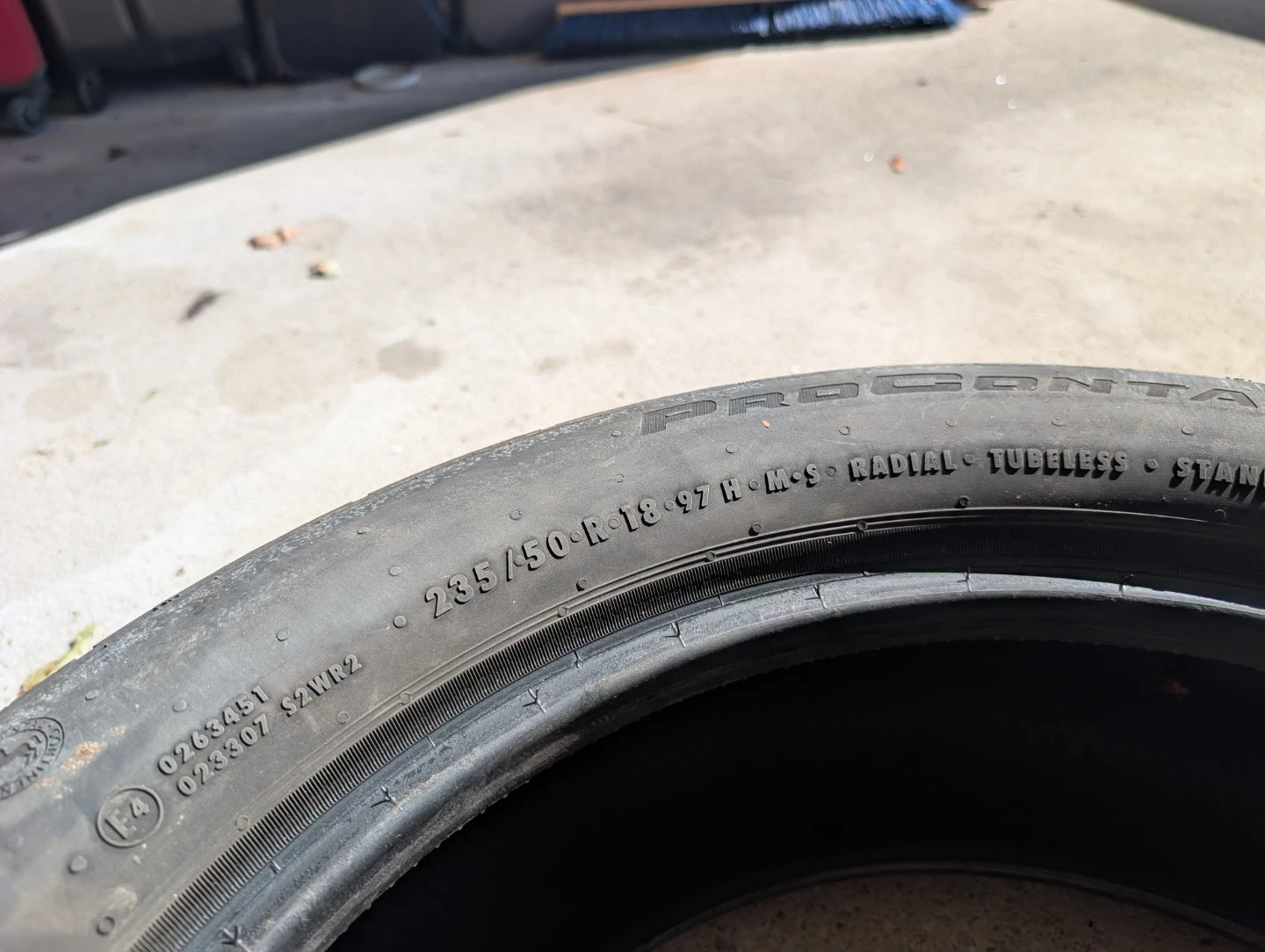235/50R18: 4 Continental ProContact Tires - photo 4