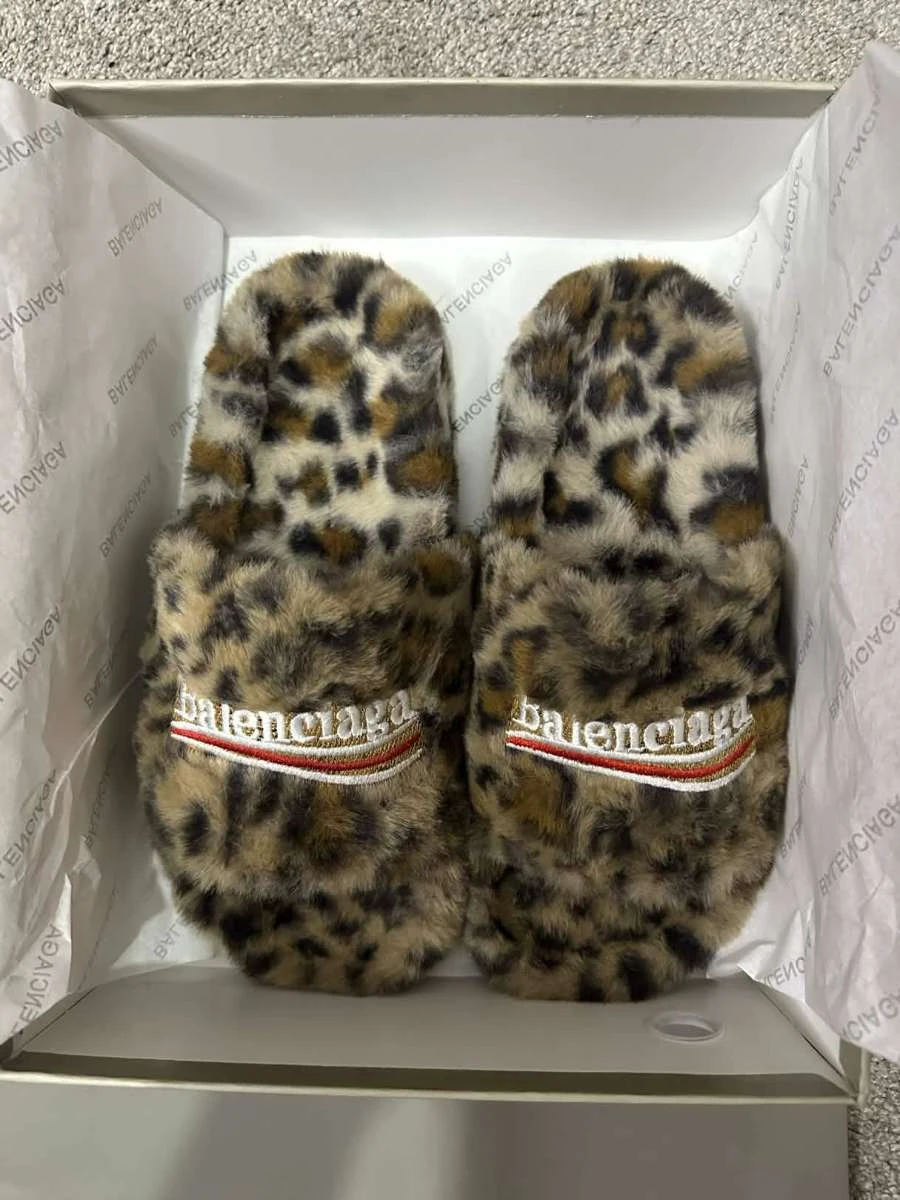 Balenciaga Faux Fur Slides - photo 2