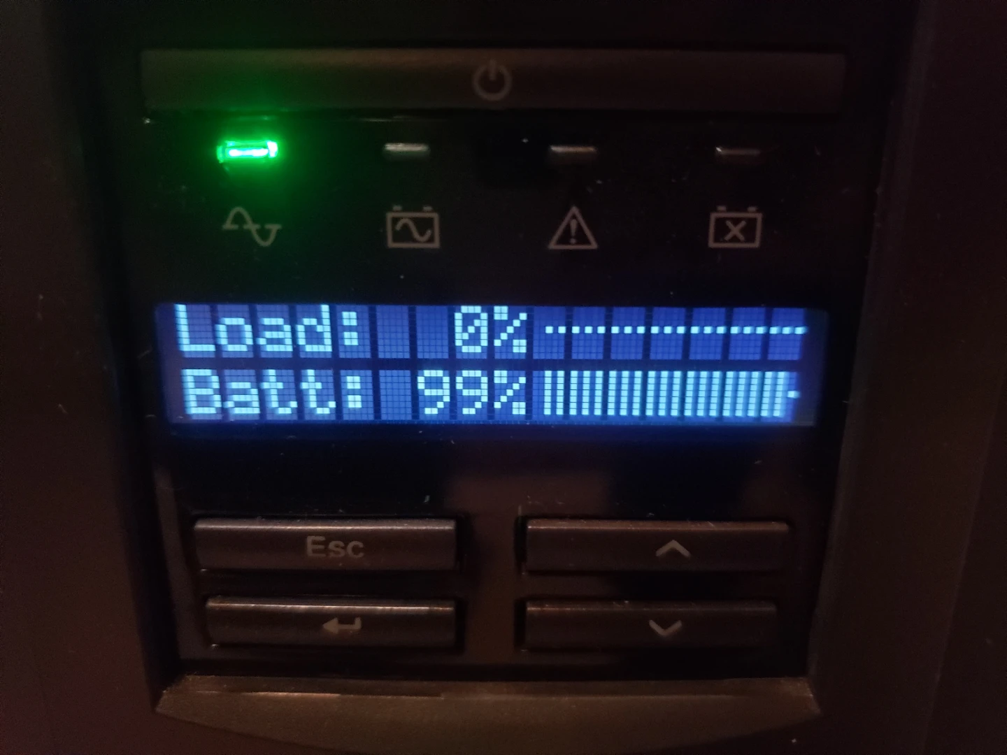APC Smart-UPS 1500 - photo 2