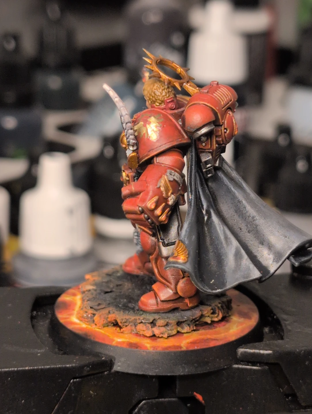 Painted Blood Angels Captain Space Marine Miniature - photo 4