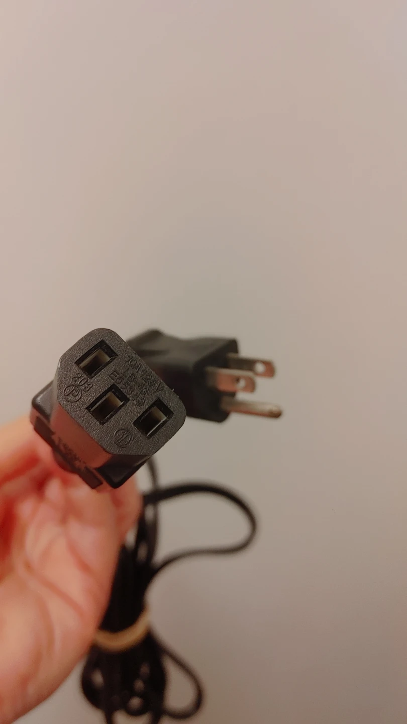 3-Prong AC Power Cord - photo 4