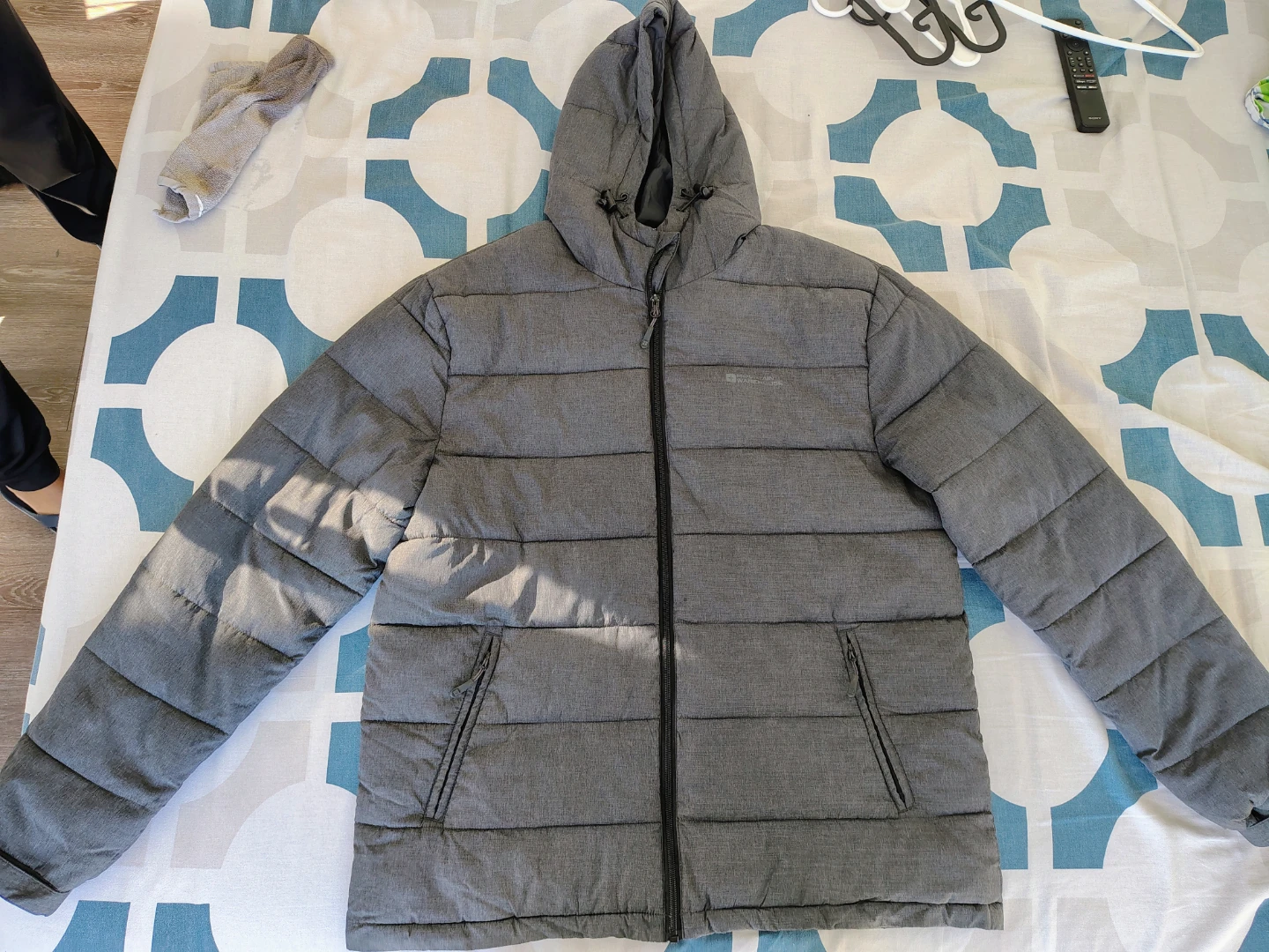 Assorted Men's Clothing Bundle - photo 3