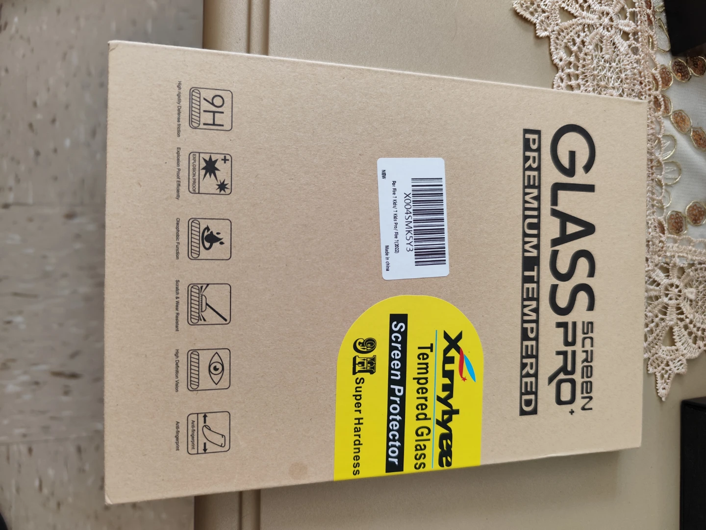 Xunybee Tempered Glass Screen Protector for Fire 7
