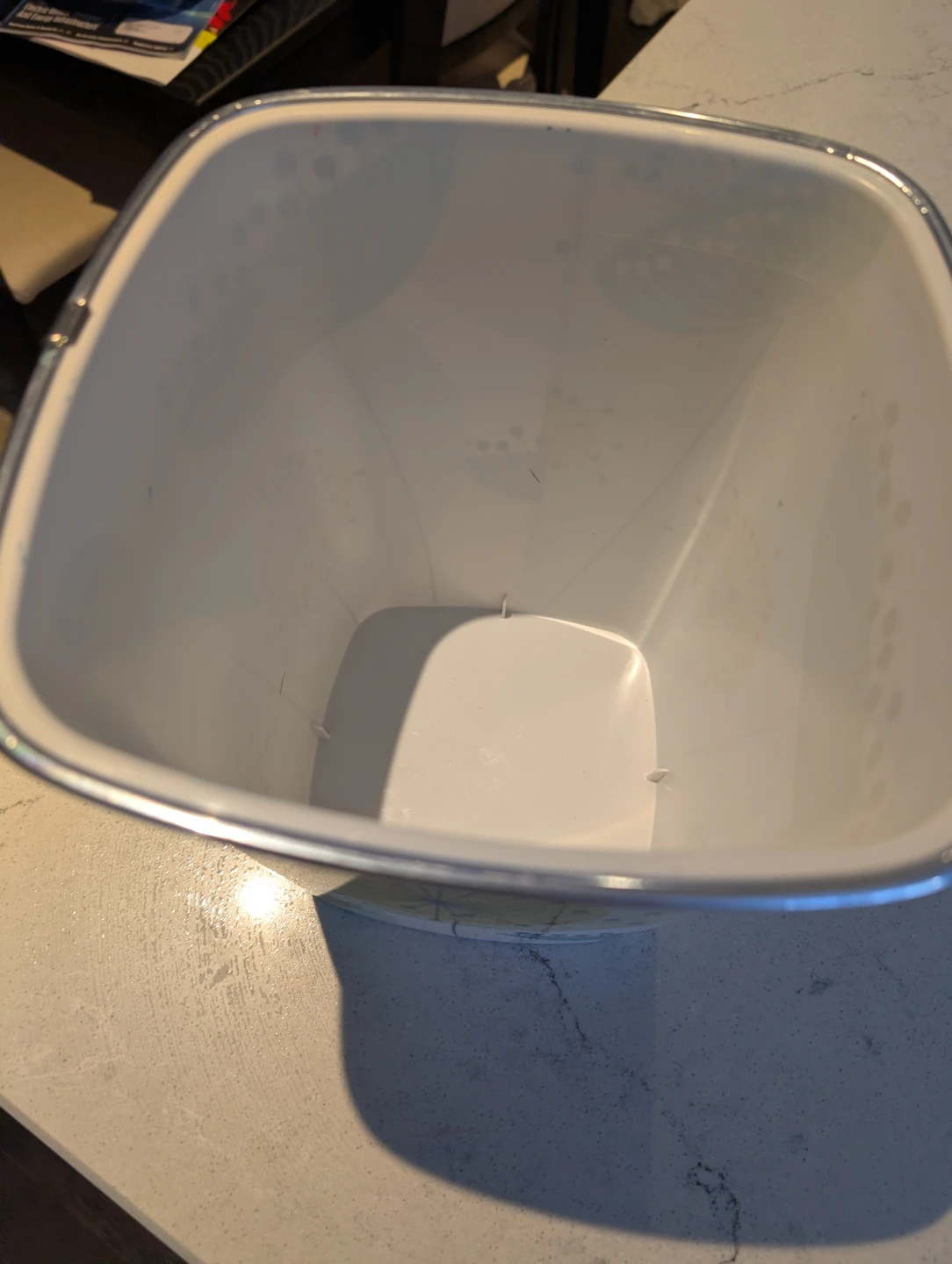 Floral pattern plastic waste basket - photo 2
