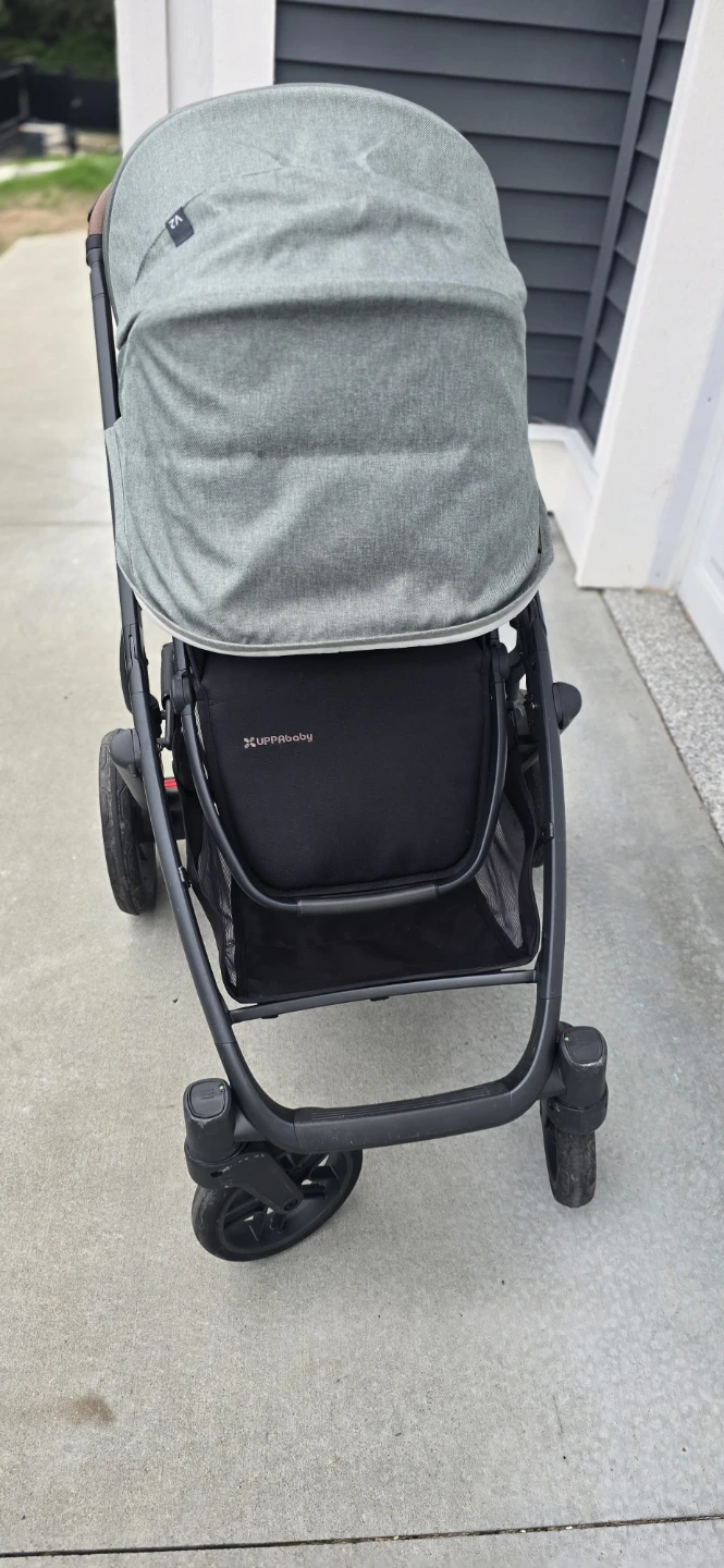 UPPAbaby VISTA V2 Stroller with Bassinet - photo 3