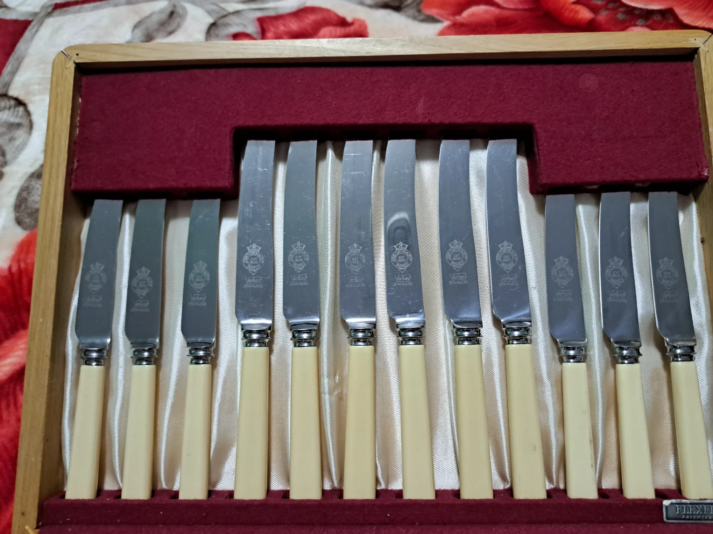 Verbest Cutlery Set with Wooden Case - photo 2
