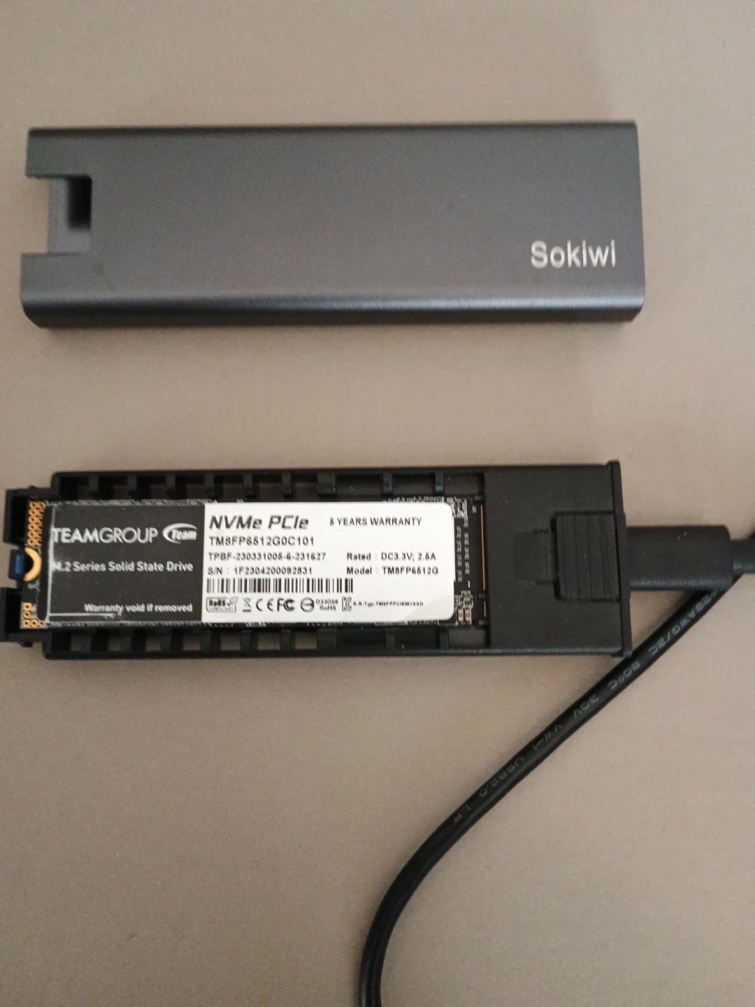 Sokiwi M.2 NVMe SSD Enclosure with TeamGroup 512GB SSD