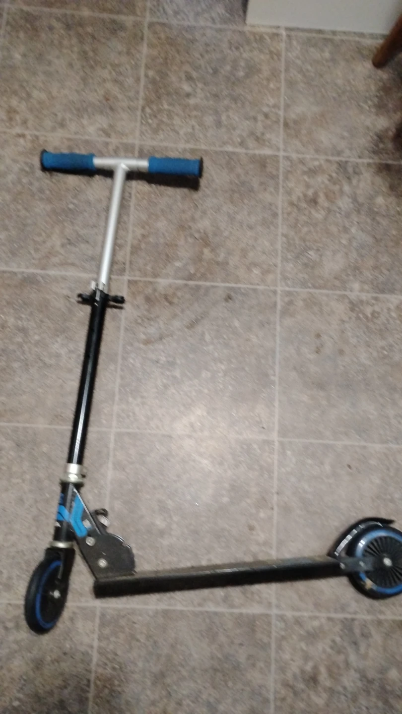 Foldable Kids Kick Scooter $10