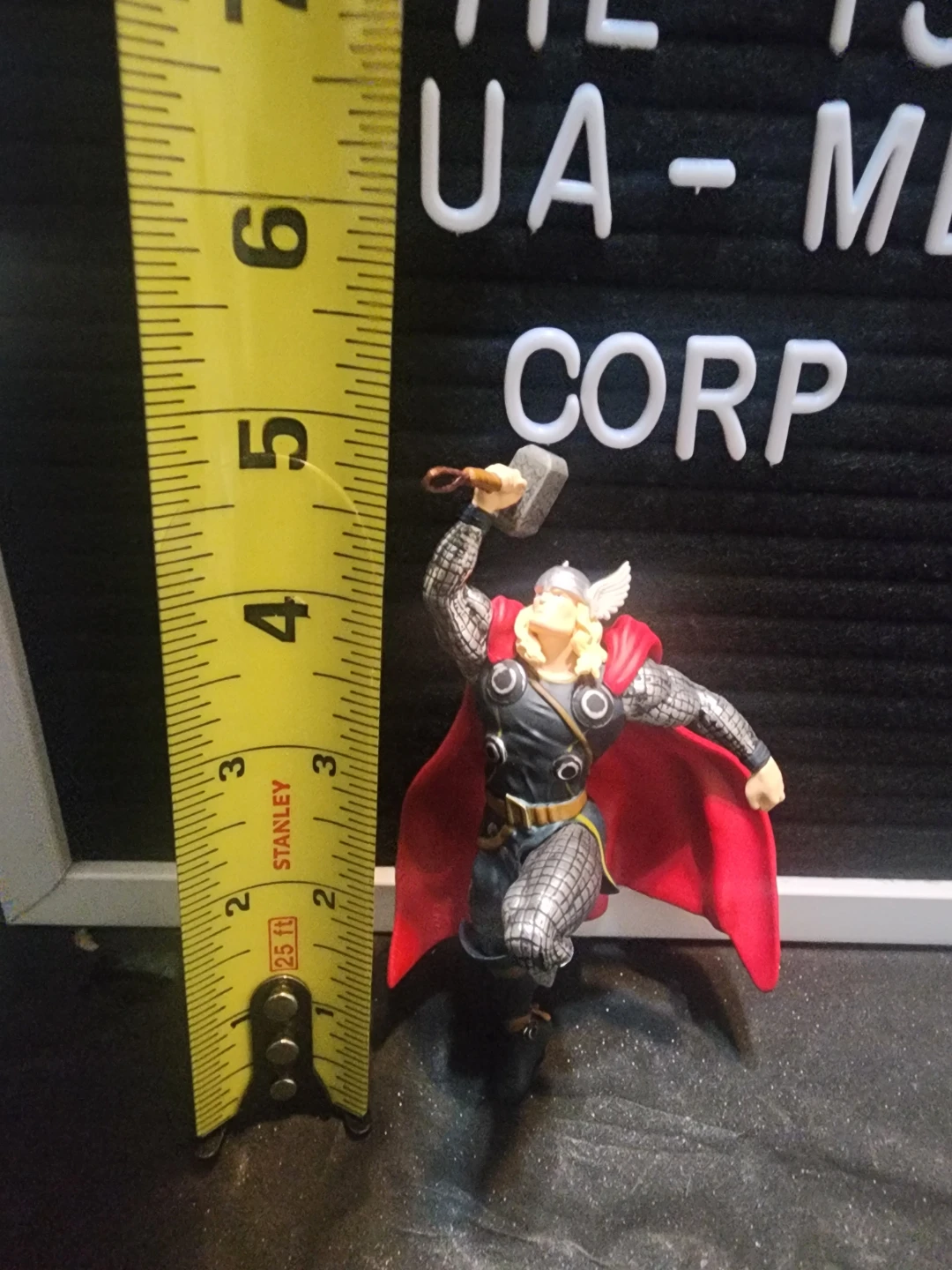 2011 Hallmark Keepsake Thor Ornament (Item QXI2173). - photo 2