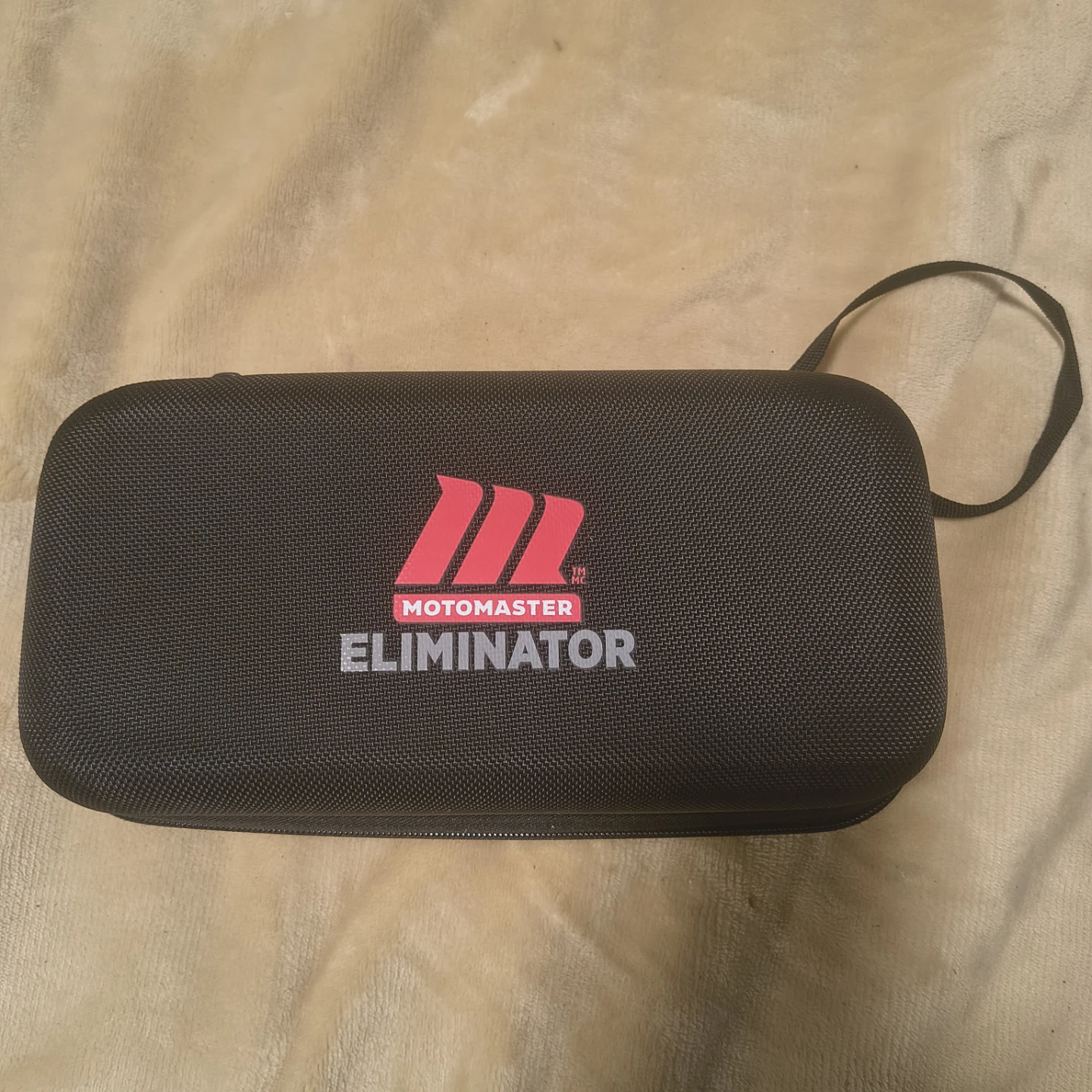 MotoMaster Eliminator 2500A Lithium Jump Starter