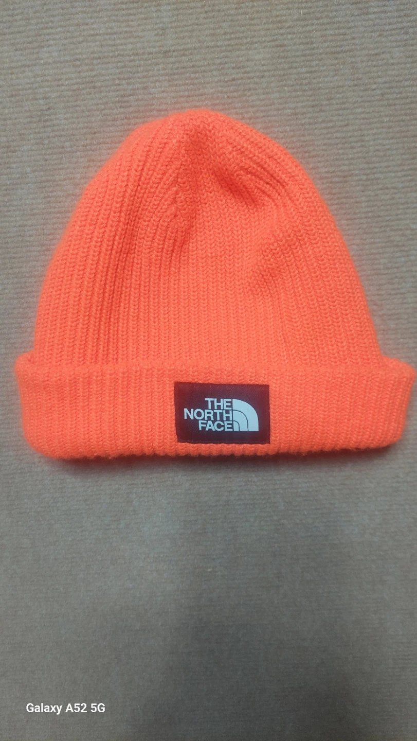 The North Face Unisex Beanie - Bright Orange