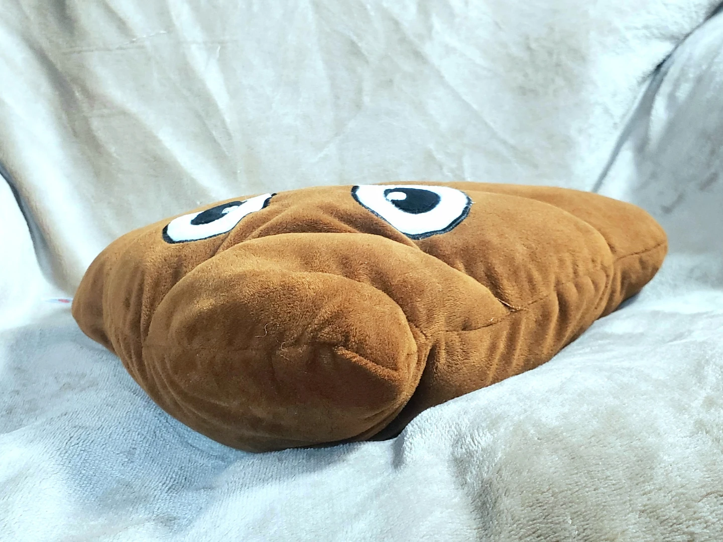 Poomoji Plush Cushion from Ricochet - photo 3