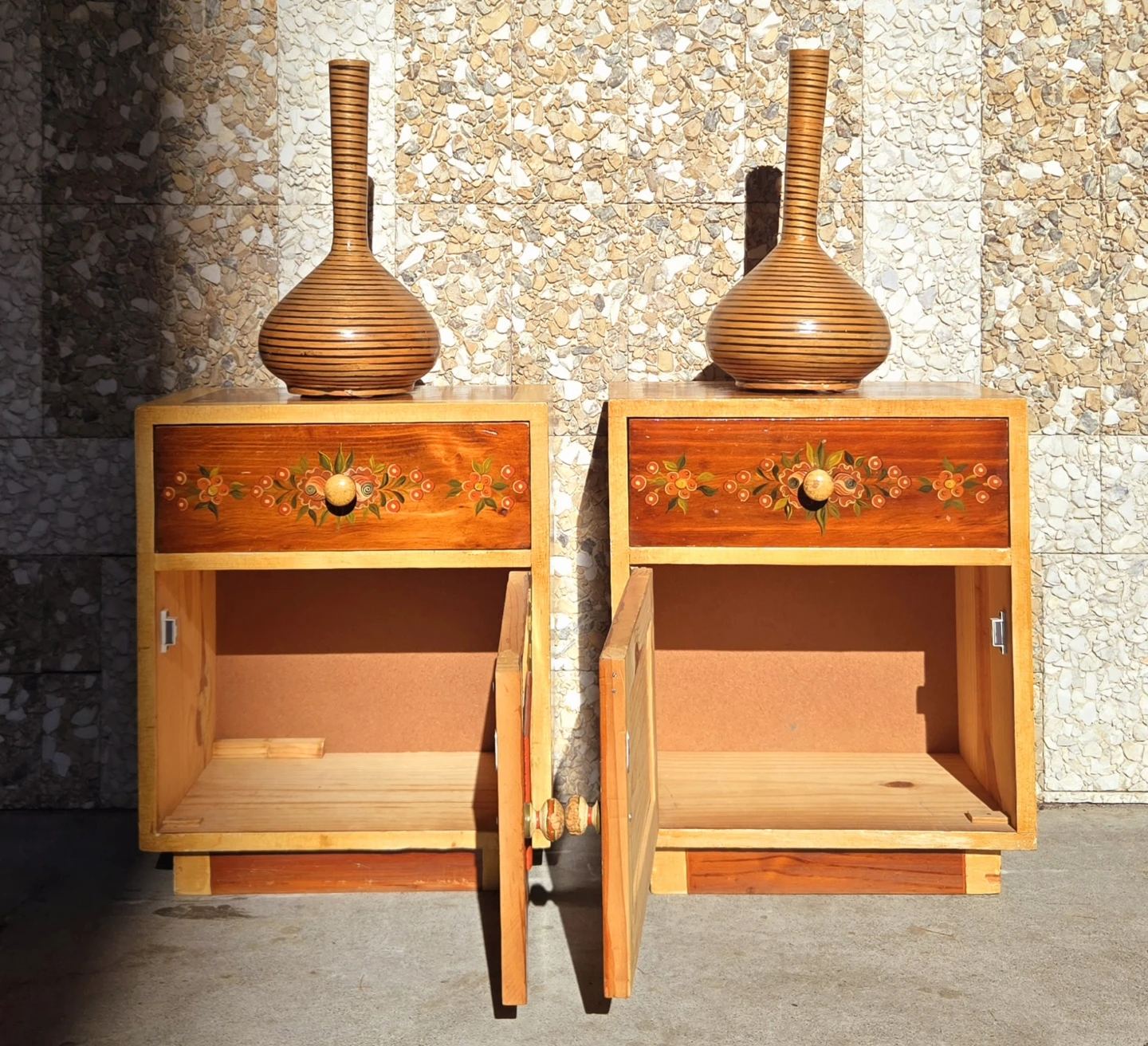 Pair Of Vintage Walnut Nightstands With Flower Theme - photo 4