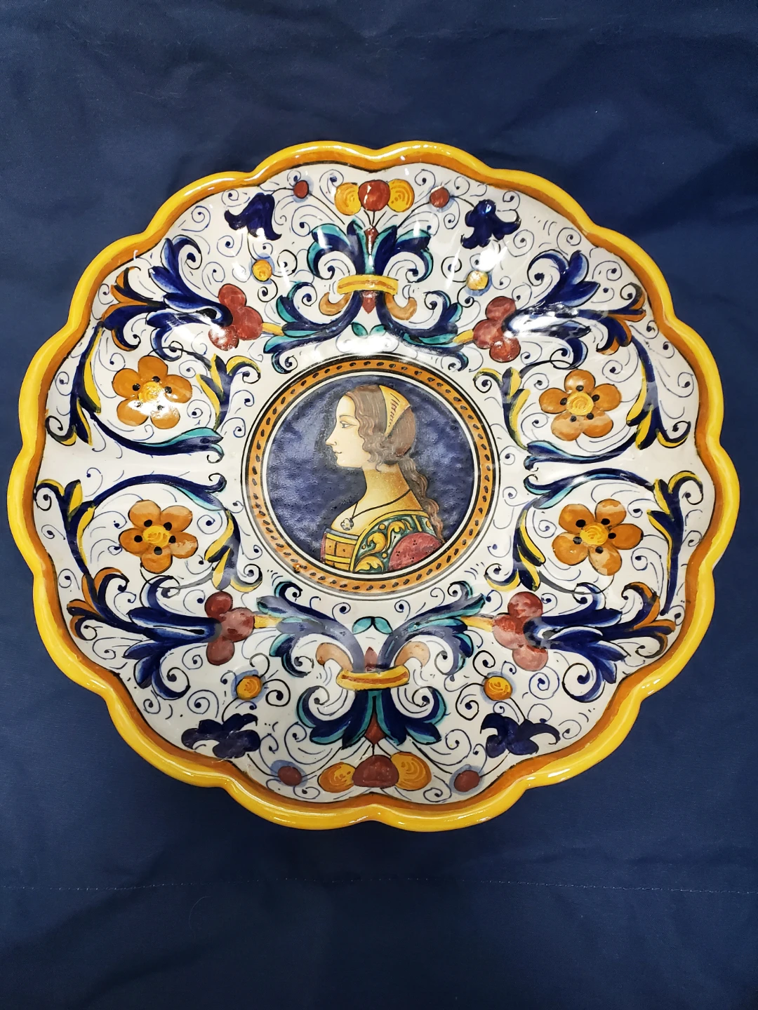 Antique ARS DERUTA Italy Wall Dish - Renaissance Bella Donna
