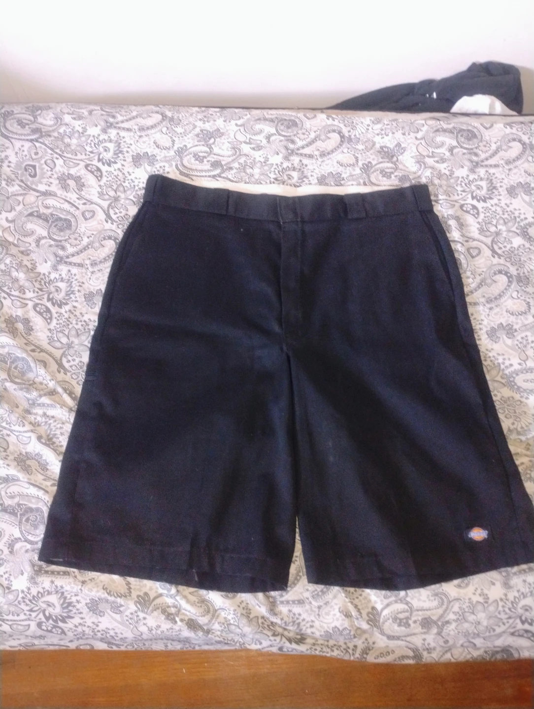 Dickies Loose Fit Shorts - Black - Size 42