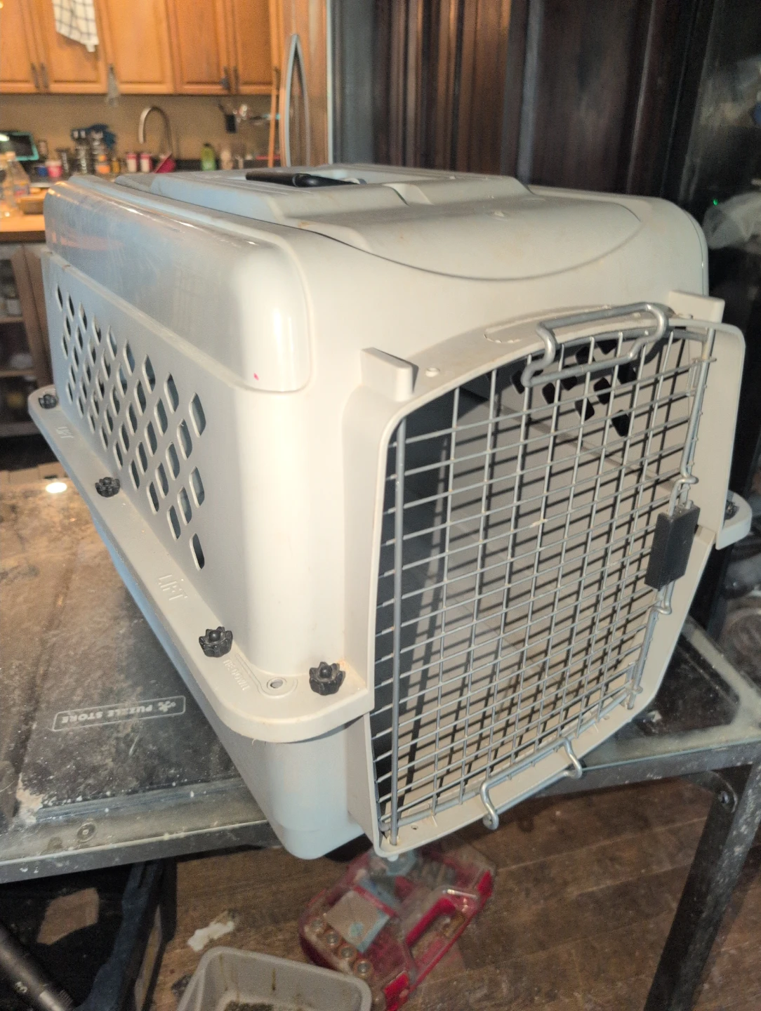 Petco Classic Kennel Small