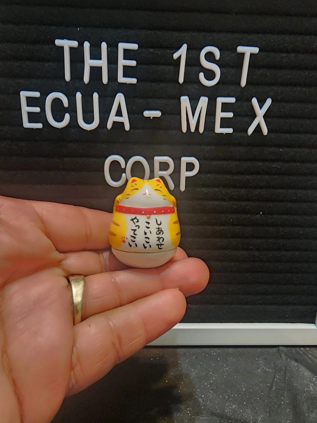 Small Japanese Lucky Cat Figurine
