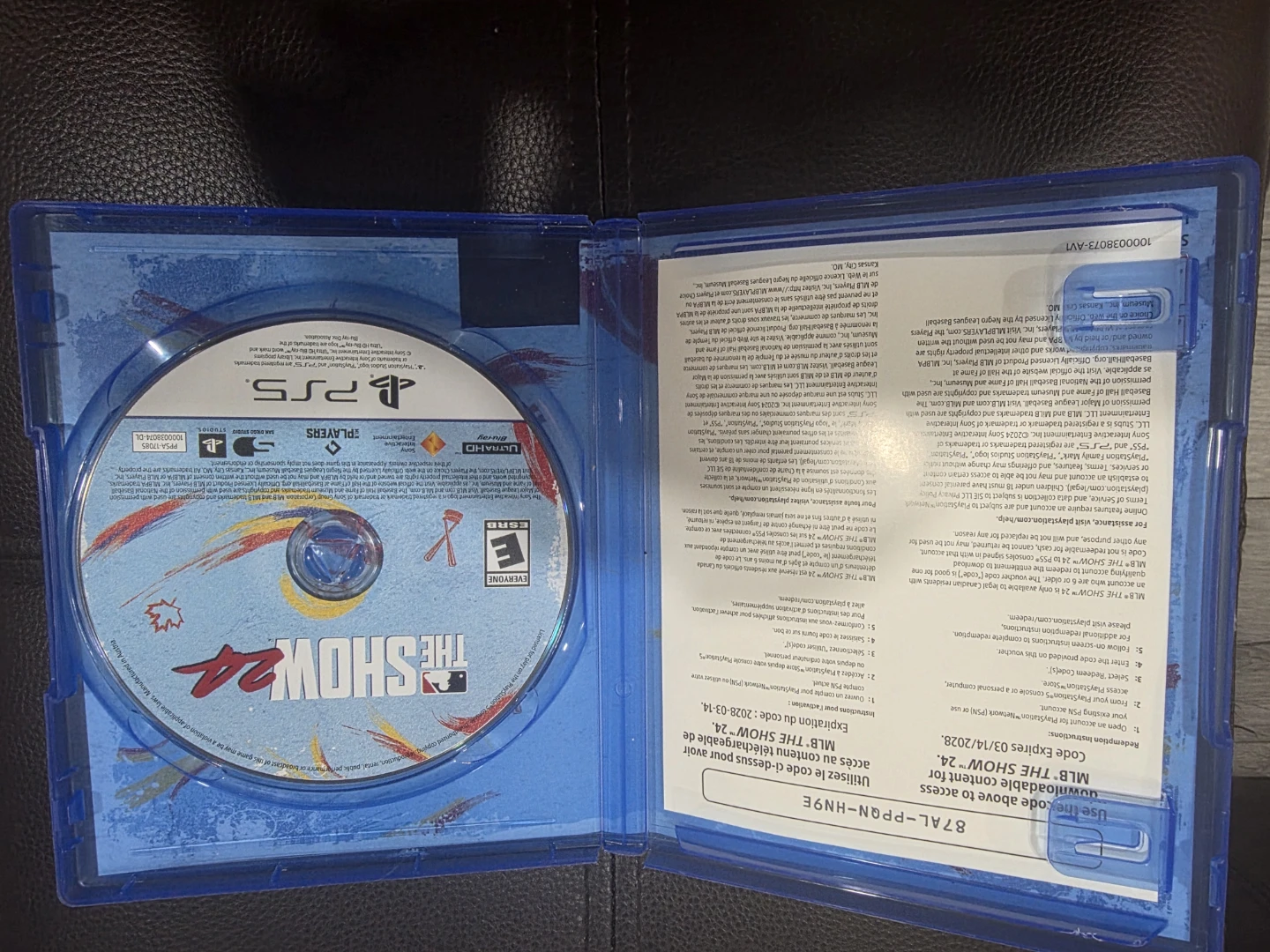 MLB The Show 24 and NHL 25 for PS5 - photo 2
