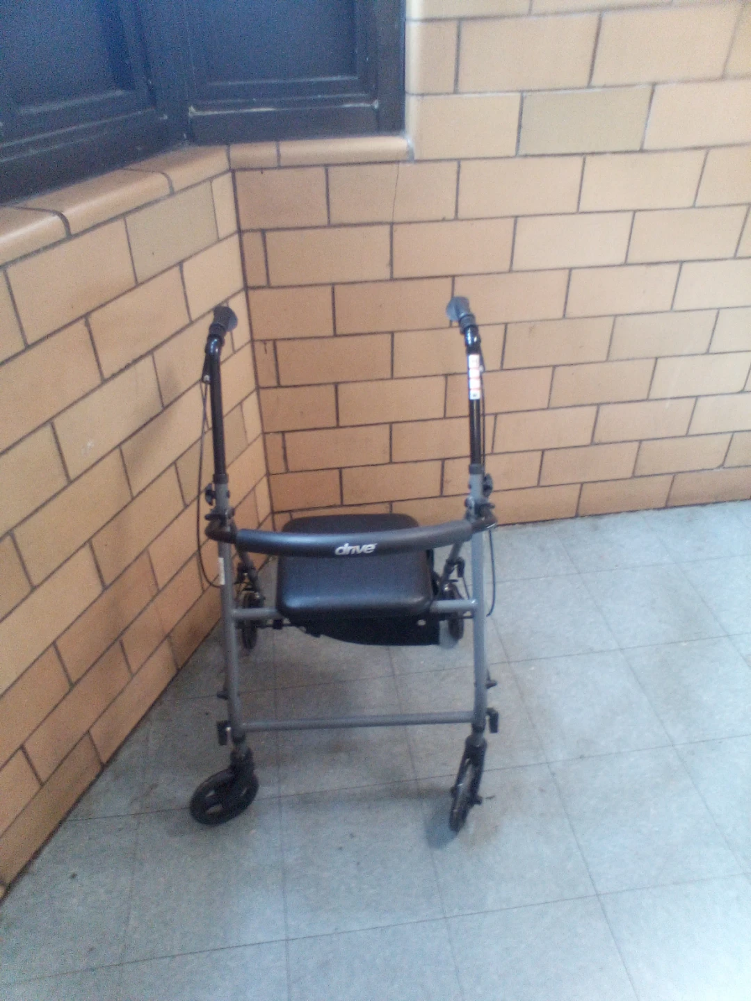 Drive Medical Rolling Walker - photo 3