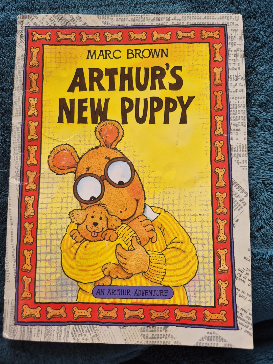 Arthur's New Puppy by Marc Brown