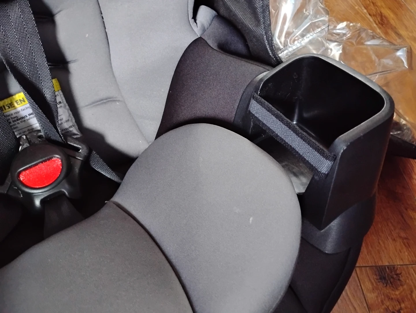 Never used Evenflo Sonus Convertible Car Seat - photo 4