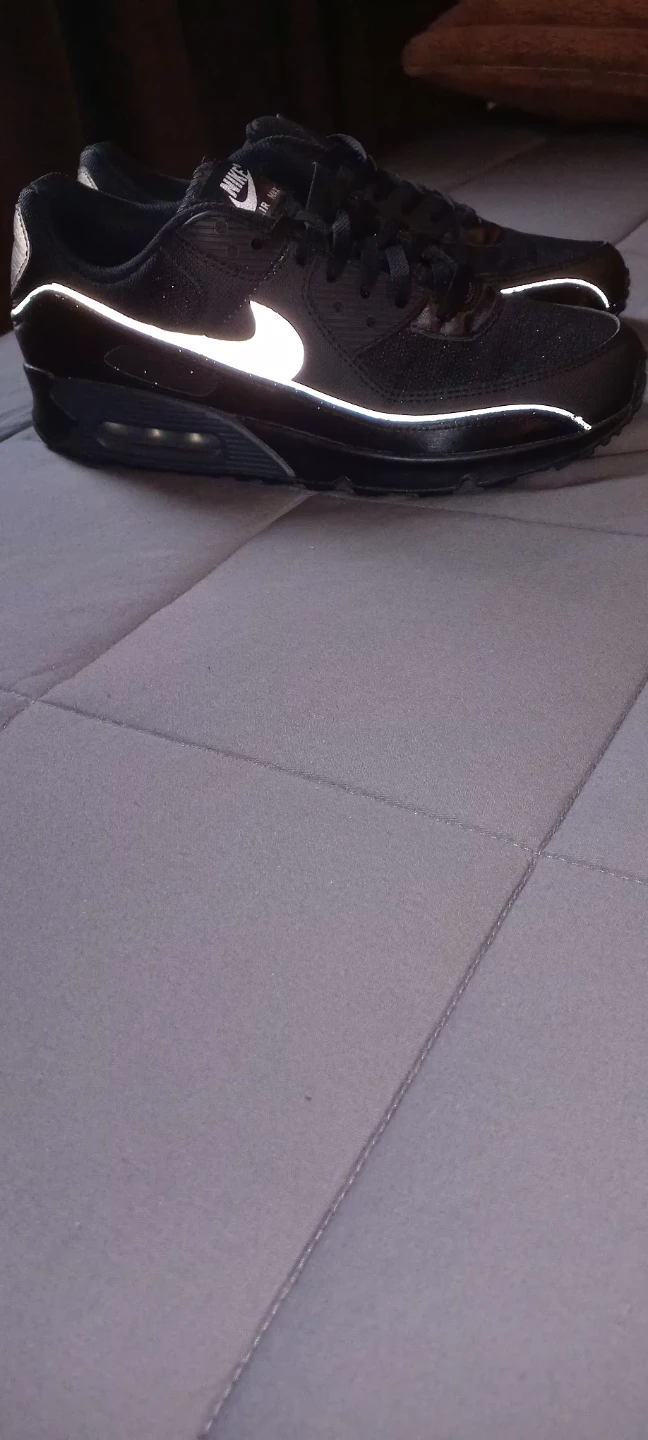 Nike Air Max 90 Black Size 9.5 US - photo 2