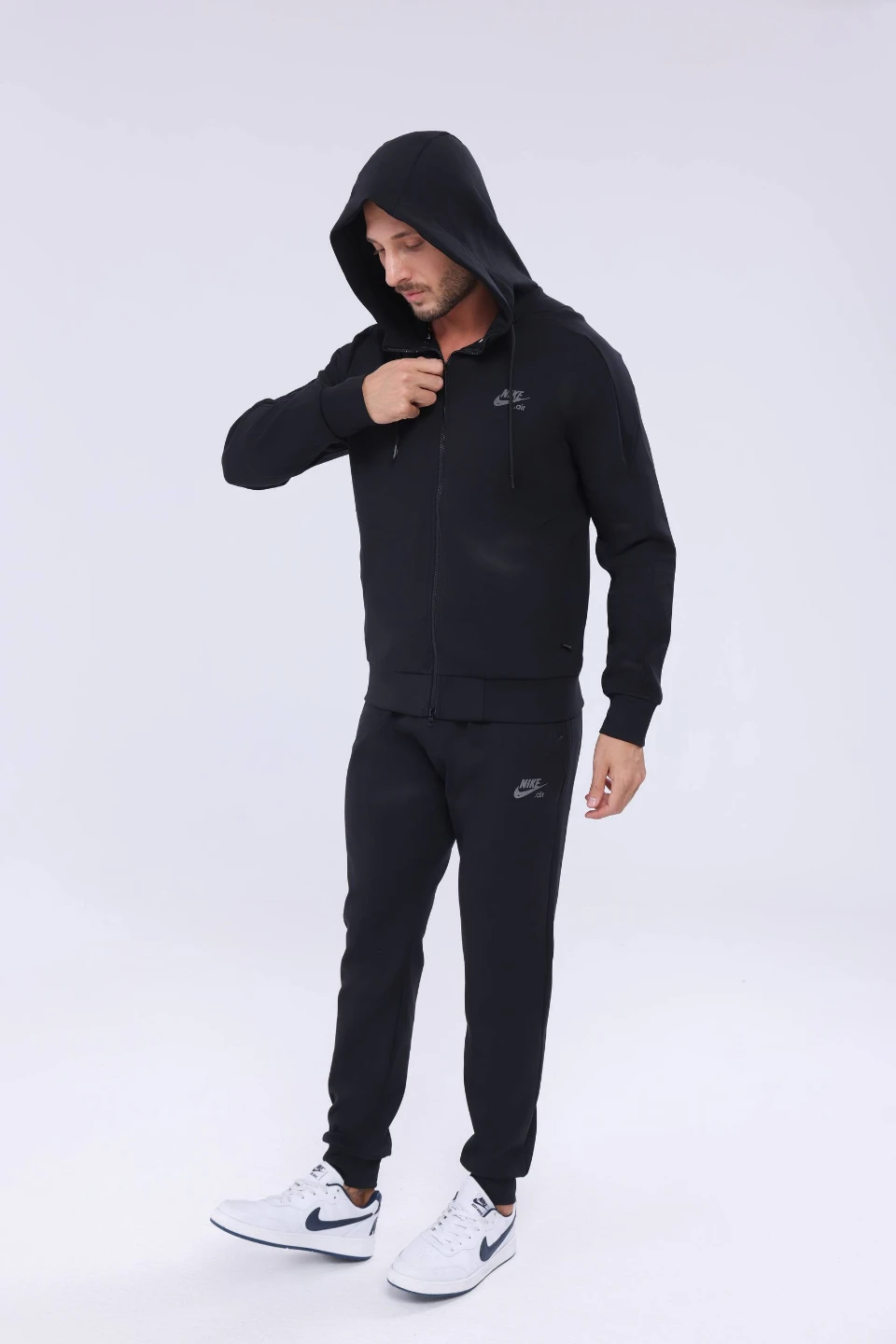 New tracksuit size s,m,l - photo 3