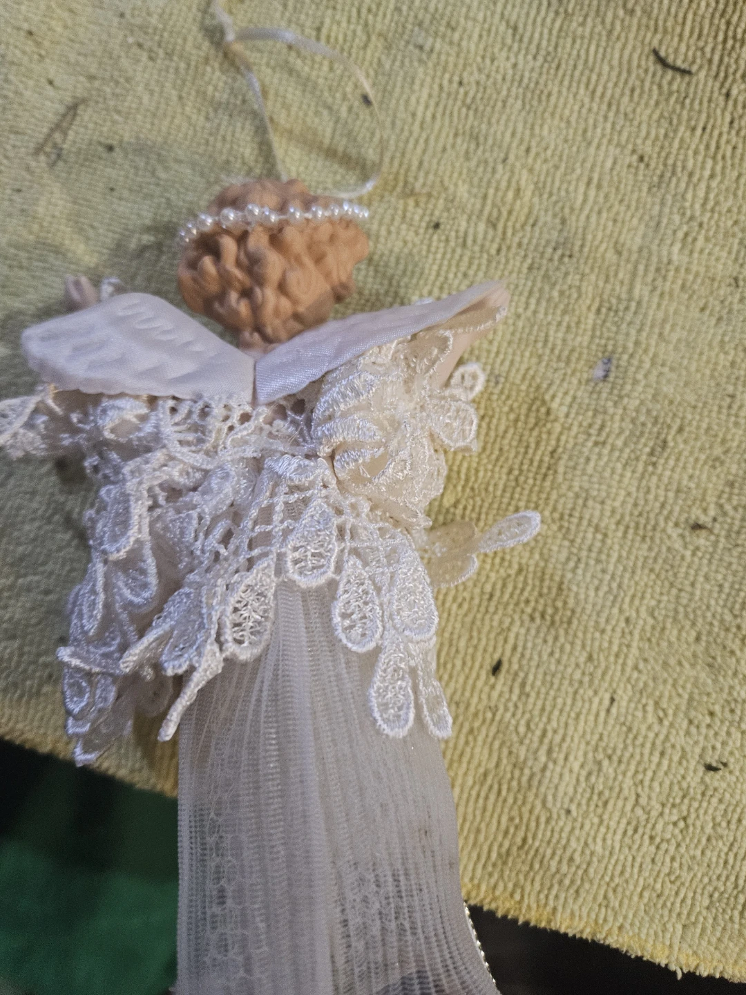 Patty the Angel Ornament - photo 3