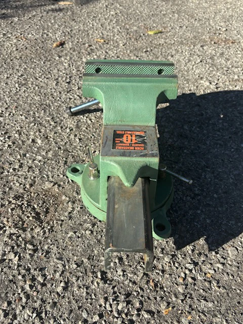 General International Bench Vise - photo 4