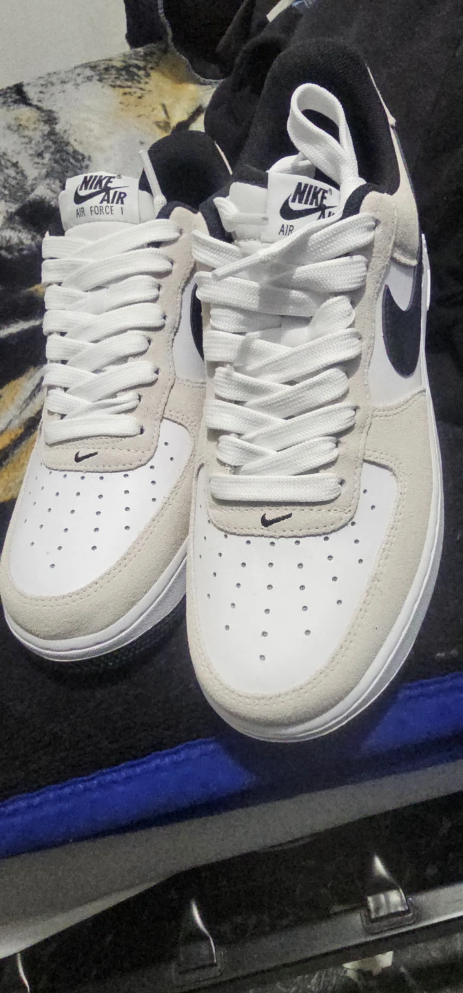 Nike Air Force 1 Sneakers - photo 3