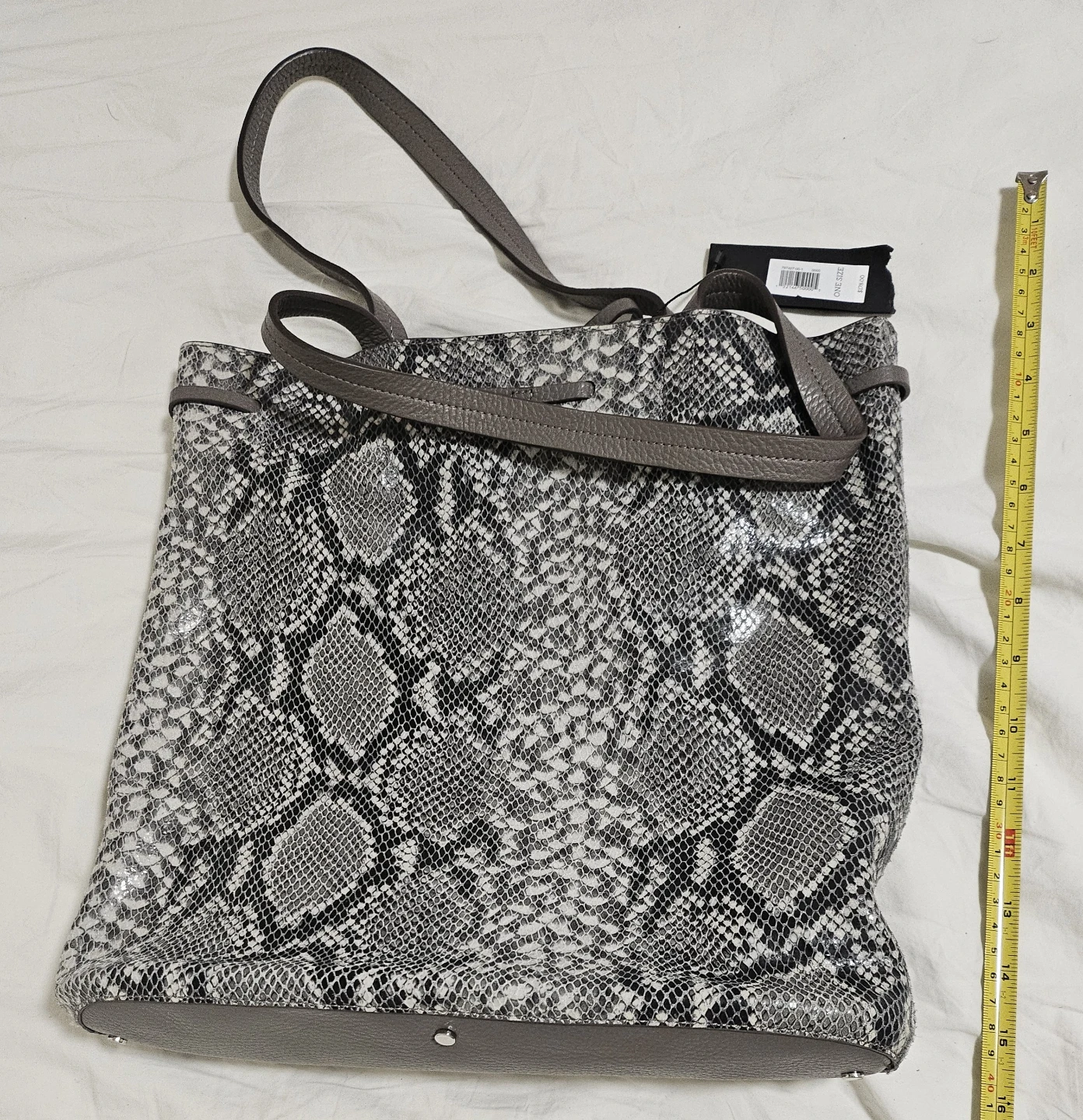 genuine leather banana republic handbag - photo 2