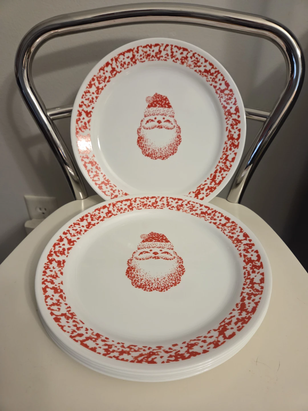 HTF Corelle Christmas Santa Dinner Plate Set (6)