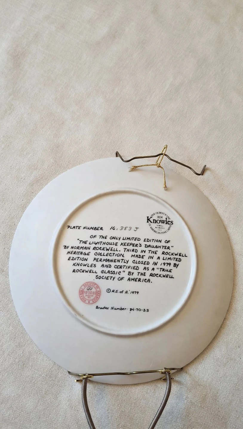 Norman Rockwell The Lighthouse Keeper's Daughter Plate - photo 4