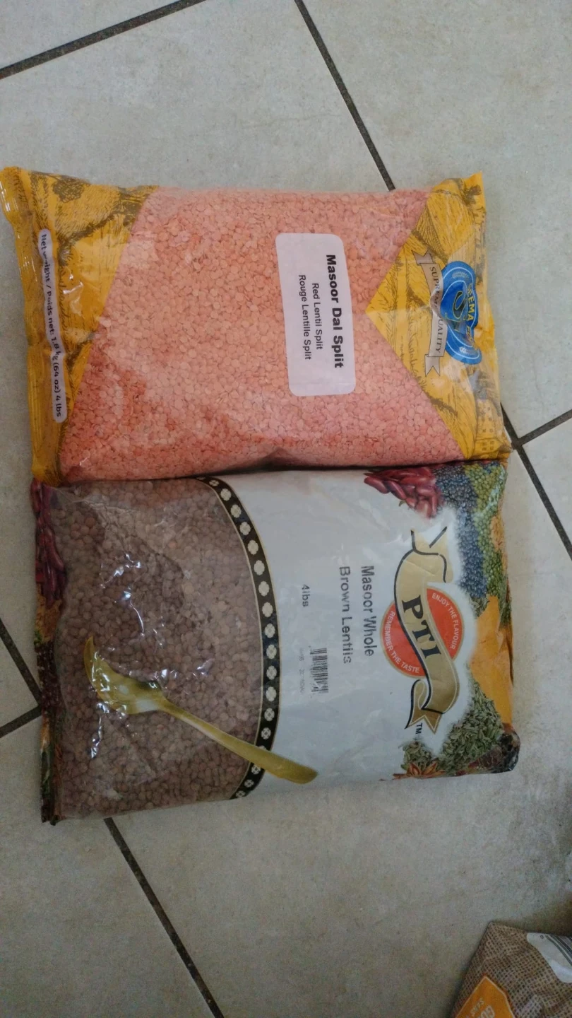 Red and brown lentils