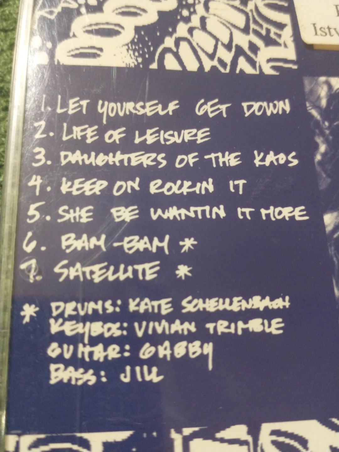 Luscious Jackson - In Search of Manny CD - photo 4