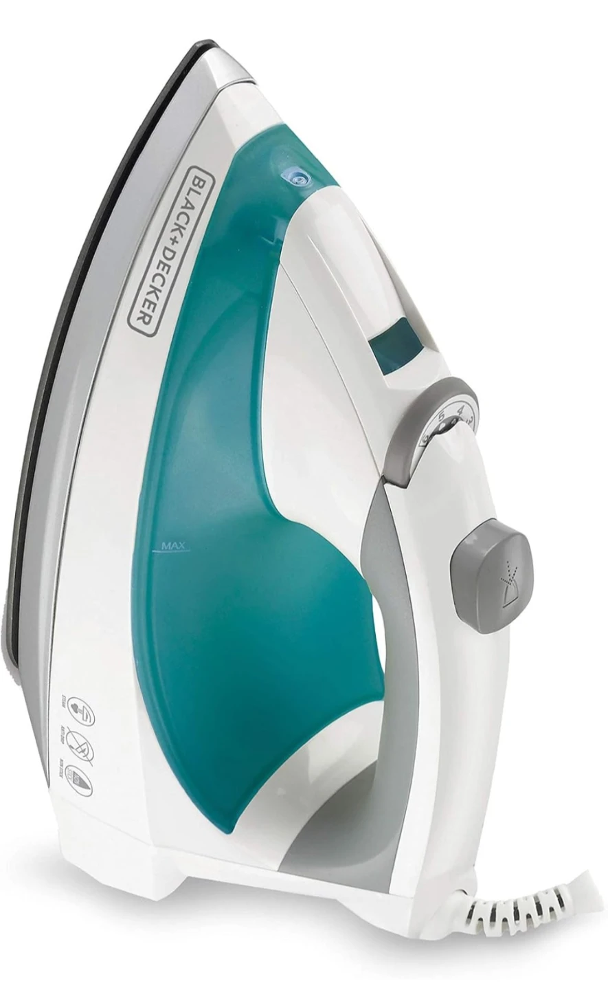 BLACK+DECKER Light 'N Easy Compact Steam Iron